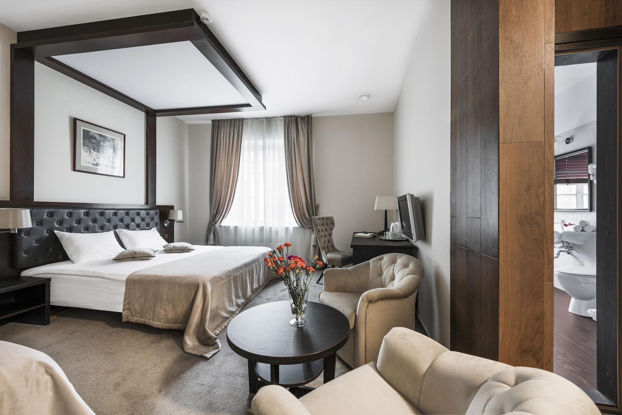 Amberton Cozy Hotel Kaunas Exteriör bild
