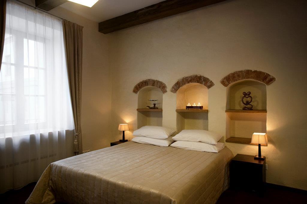 Amberton Cozy Hotel Kaunas Rum bild